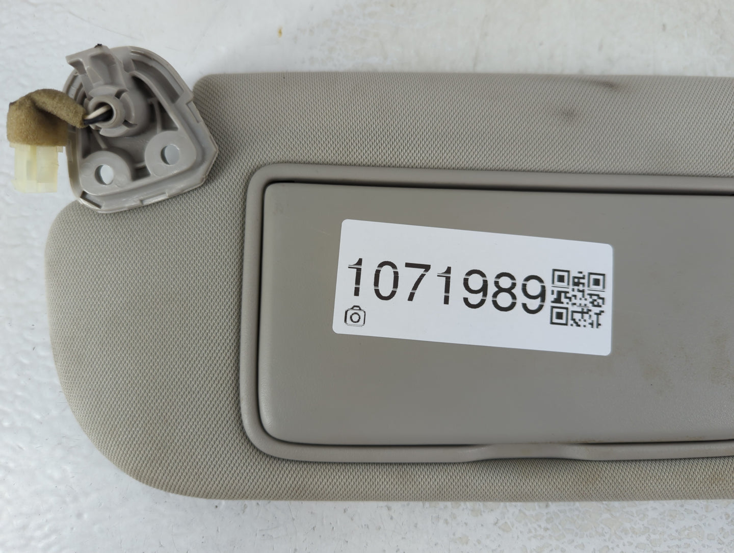 2014-2020 Infiniti Q50 Sun Visor Shade Replacement Driver Left Mirror Fits Fits 2014 2015 2016 2017 2018 2019 2020 OEM Used 