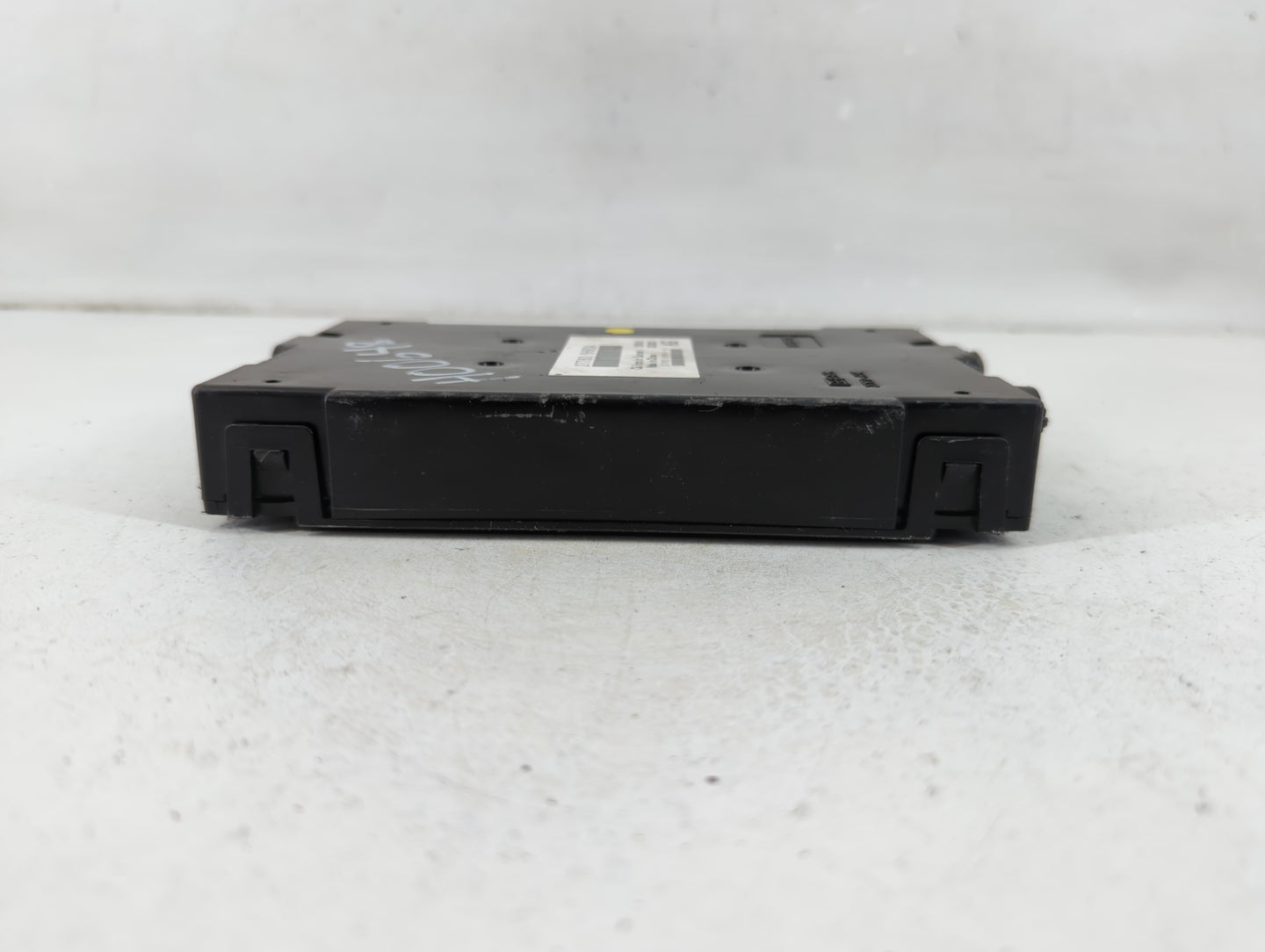 2019-2020 Infiniti Q50 Chassis Control Module Ccm Bcm Body Control - Oemusedautoparts1.com