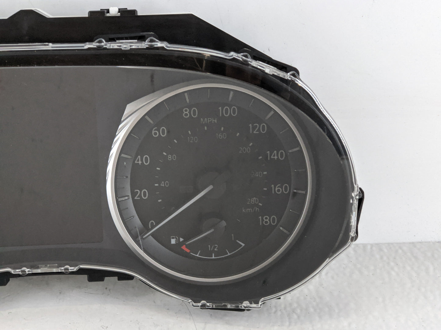 2018-2019 Infiniti Q50 Instrument Cluster Speedometer Gauges P/N:6HH0E/2Y5Y Fits Fits 2018 2019 OEM Used Auto Parts - Oemuse