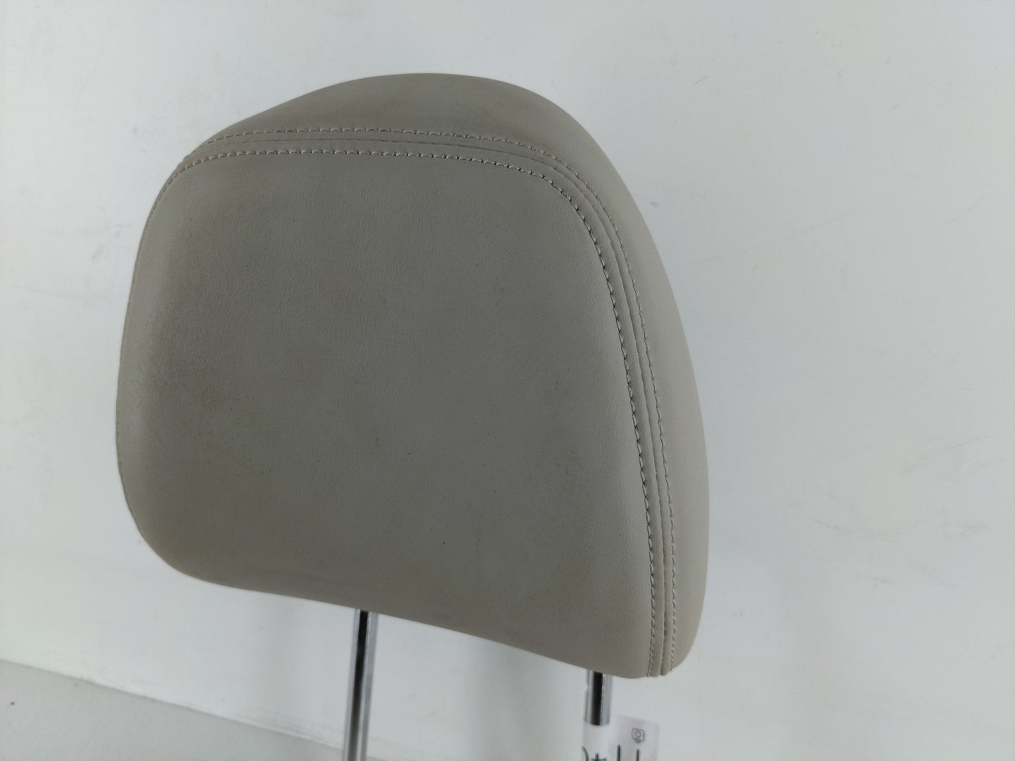 2019 Infiniti Q50 Headrest Head Rest Front Driver Passenger Seat Fits OEM Used Auto Parts - Oemusedautoparts1.com