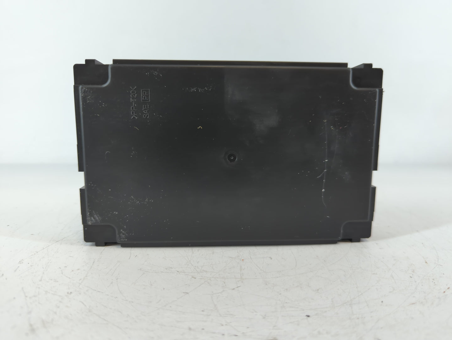 2019-2020 Infiniti Q50 Temperature Control Module 27760 6hr0a - Oemusedautoparts1.com