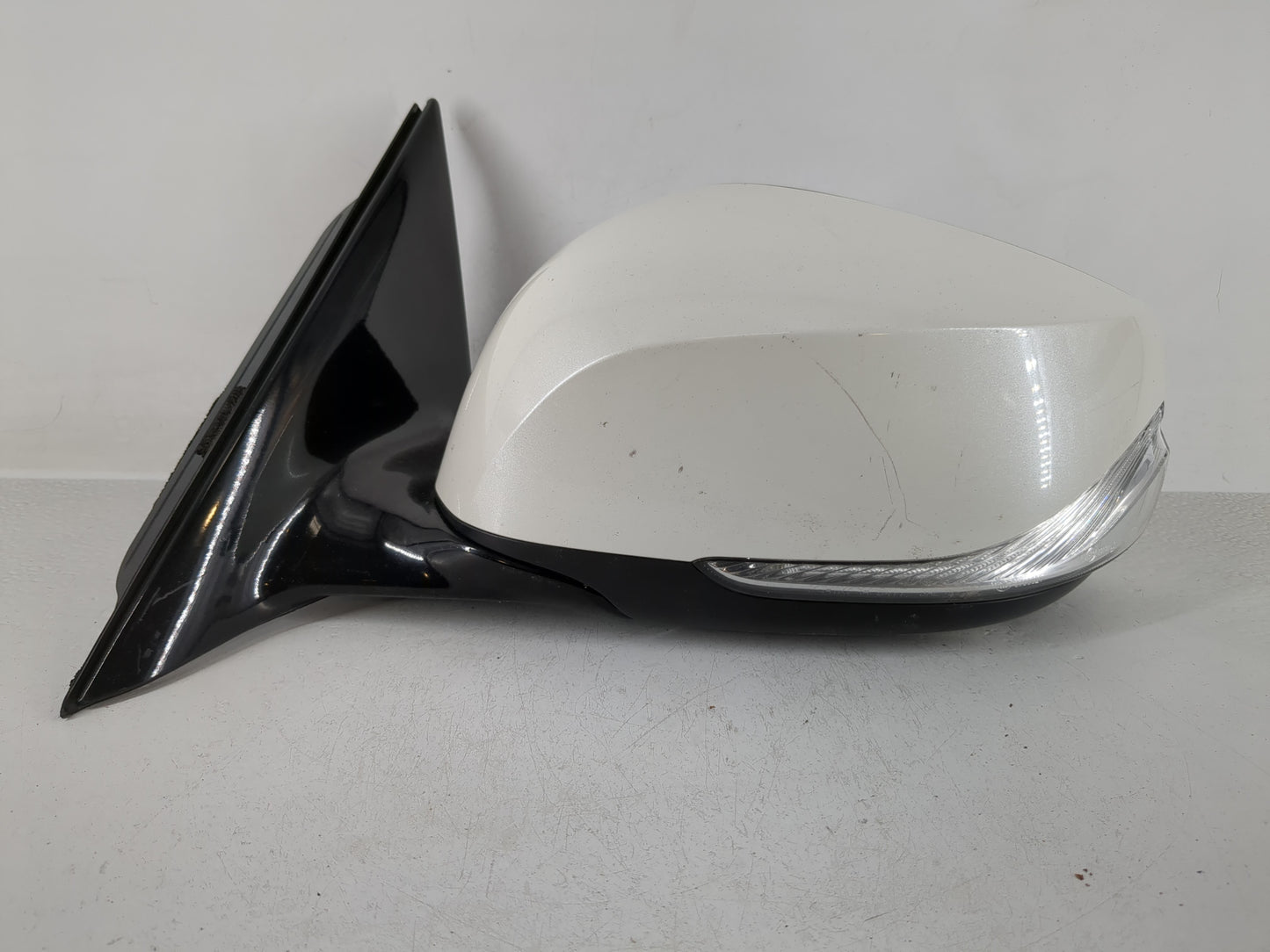 2019-2020 Infiniti Q50 Side Mirror Replacement Driver Left View Door Mirror P/N:E11038068 Fits Fits 2019 2020 OEM Used Auto 