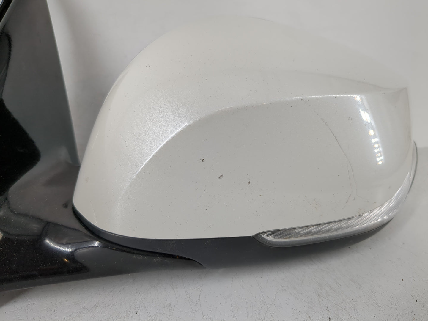 2019-2020 Infiniti Q50 Side Mirror Replacement Driver Left View Door Mirror P/N:E11038068 Fits Fits 2019 2020 OEM Used Auto 
