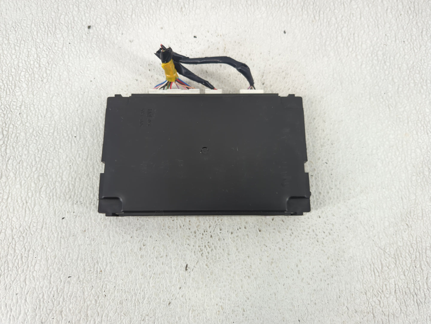 2019-2020 Infiniti Q50 Chassis Control Module Ccm Bcm Body Control - Oemusedautoparts1.com