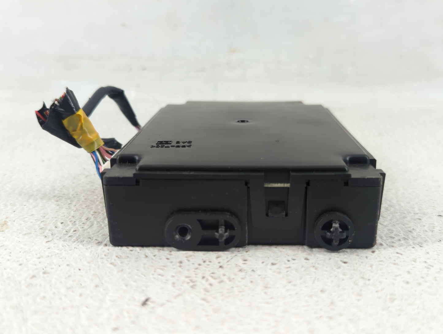 2019-2020 Infiniti Q50 Chassis Control Module Ccm Bcm Body Control - Oemusedautoparts1.com