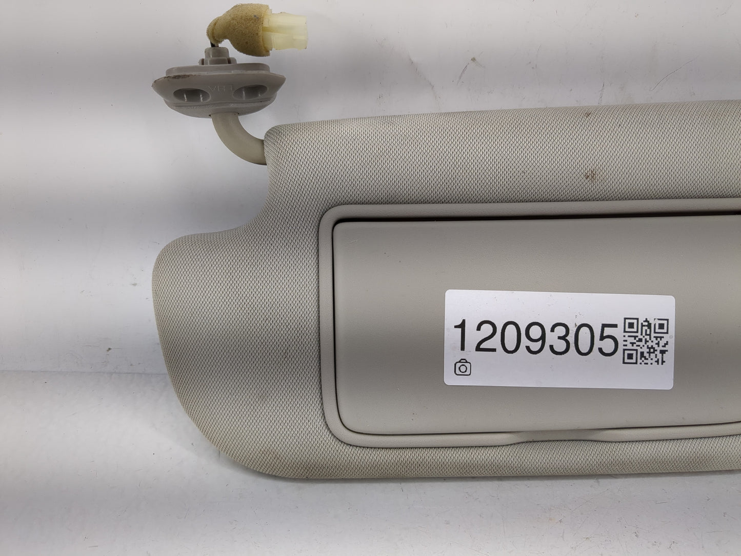 2014-2020 Infiniti Q50 Sun Visor Shade Replacement Driver Left Mirror Fits Fits 2014 2015 2016 2017 2018 2019 2020 OEM Used 