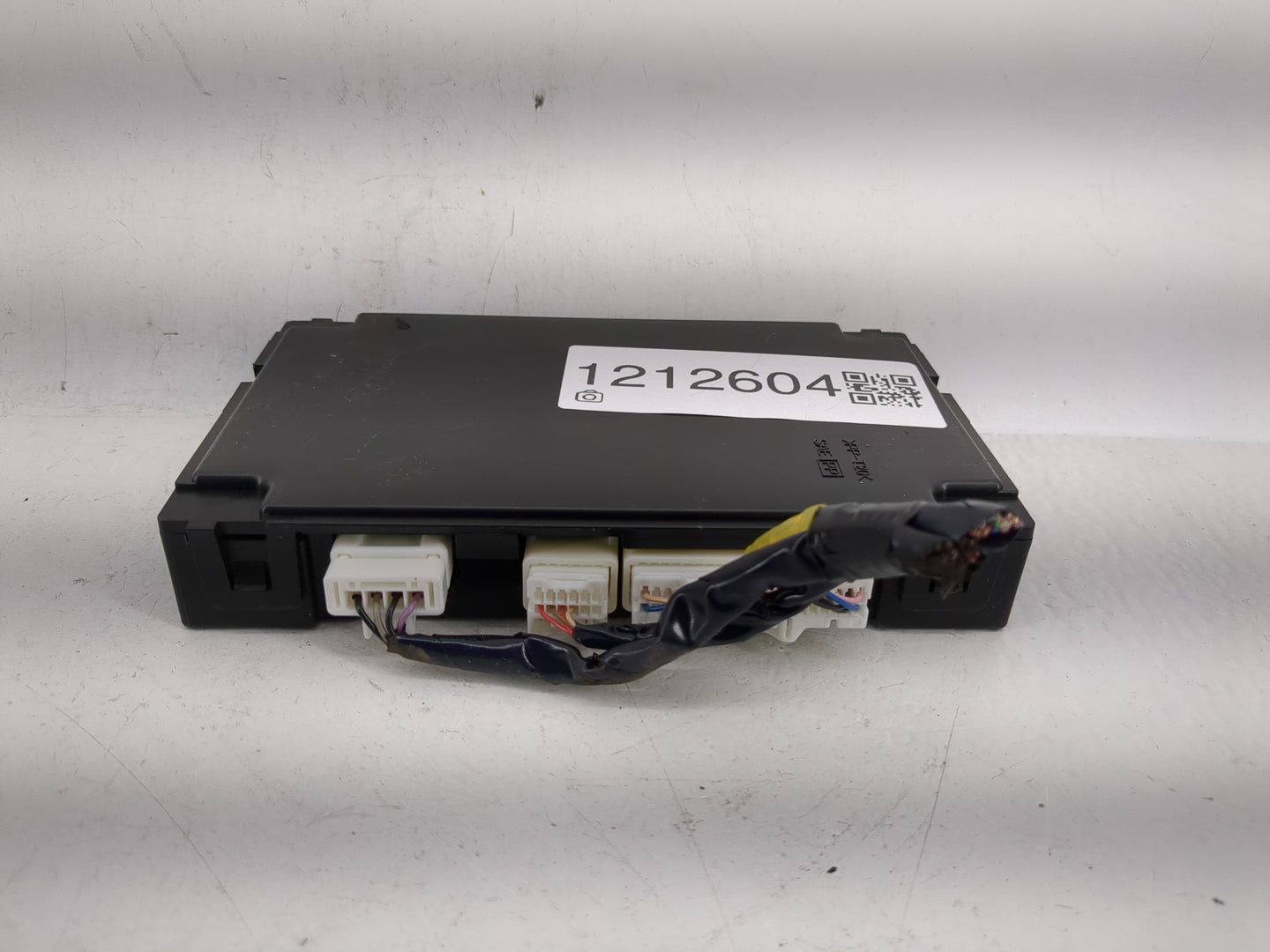 2019 Infiniti Q50 3.0L Rwd Air Conditioner Amplifier Control Module - Oemusedautoparts1.com
