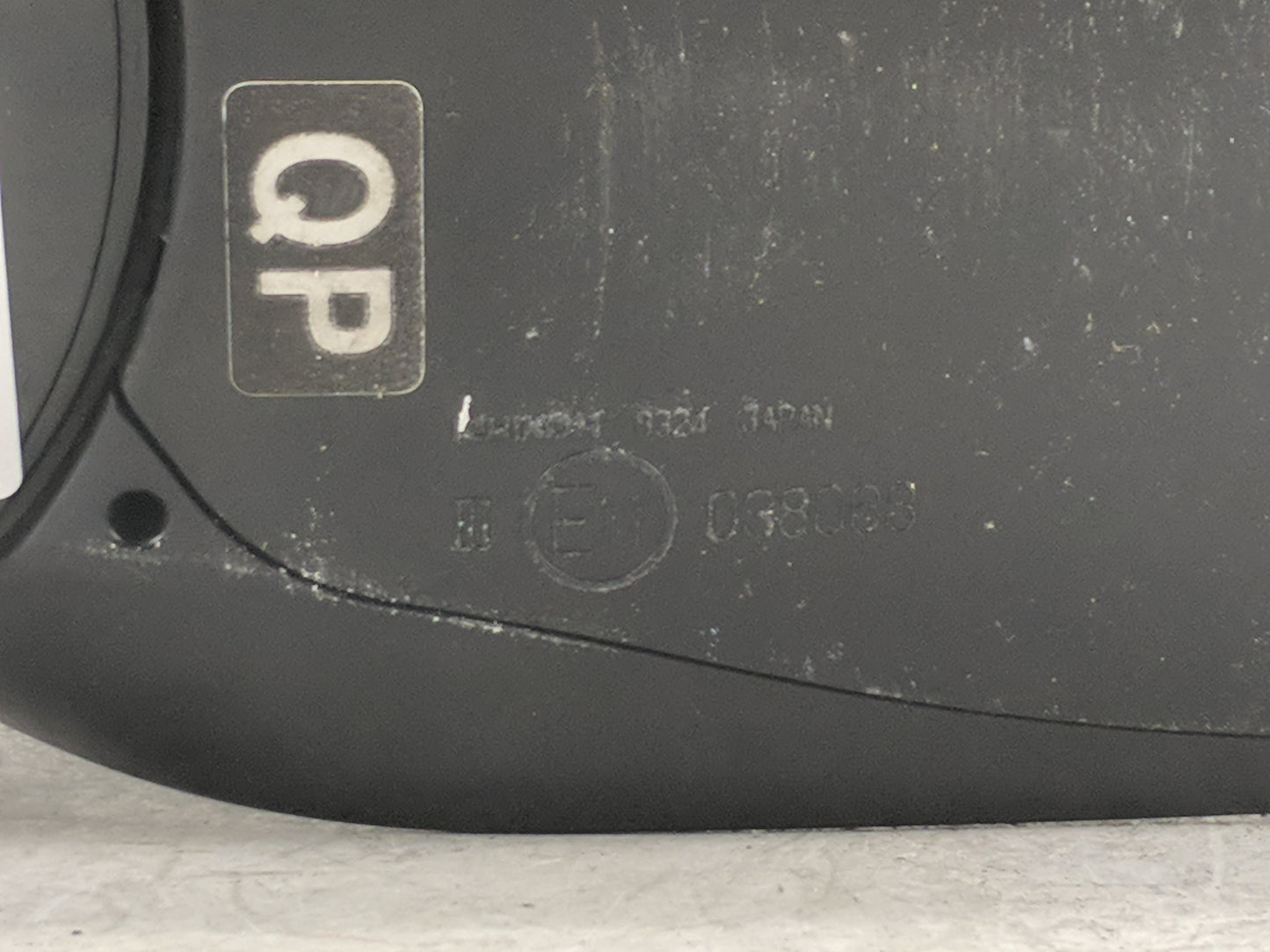 2014-2020 Infiniti Q50 Side Mirror Replacement Driver Left View Door Mirror P/N:E11038068 Fits OEM Used Auto Parts - Oemused