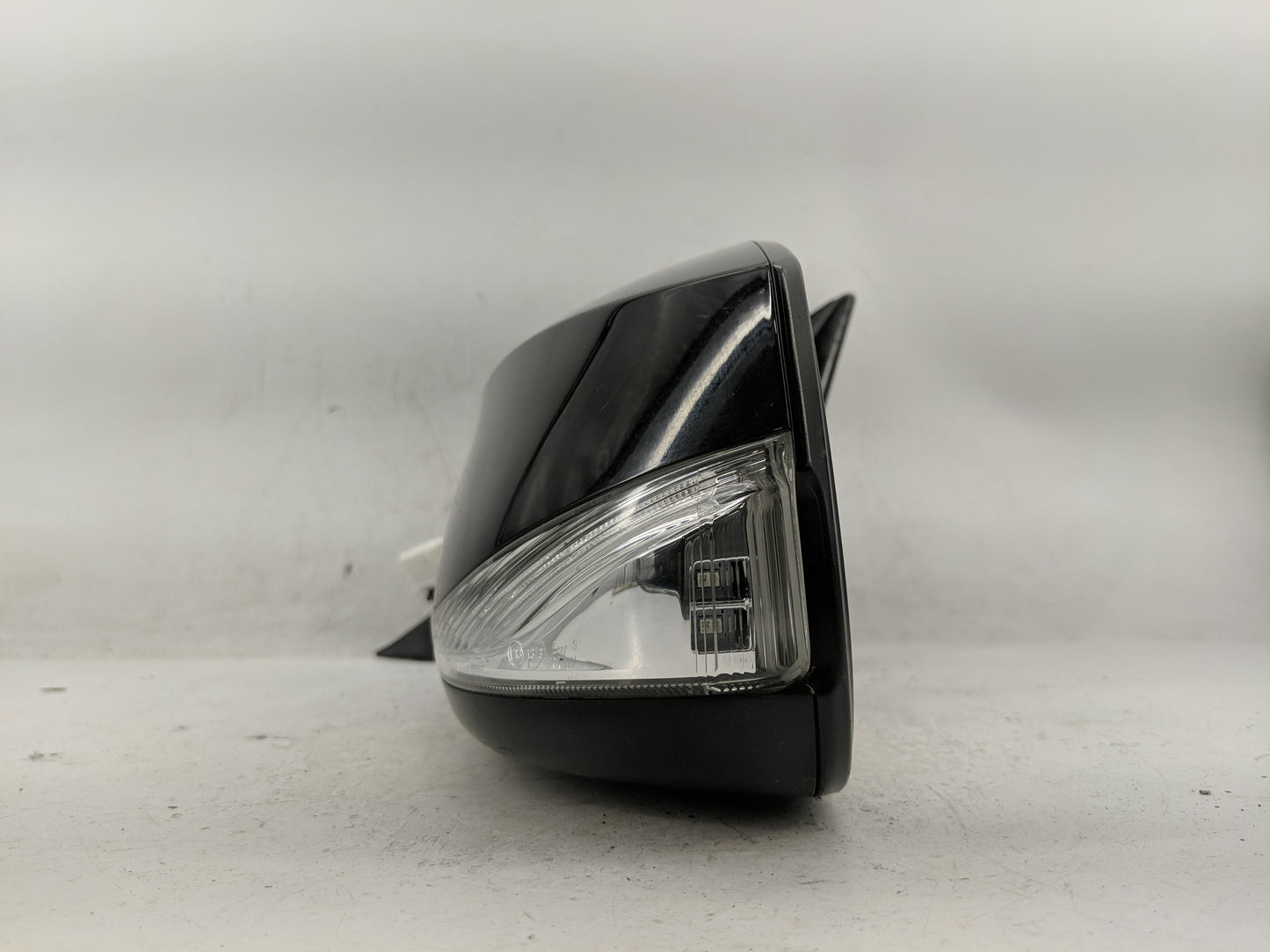 2014-2020 Infiniti Q50 Side Mirror Replacement Driver Left View Door Mirror P/N:E11038068 Fits OEM Used Auto Parts - Oemused