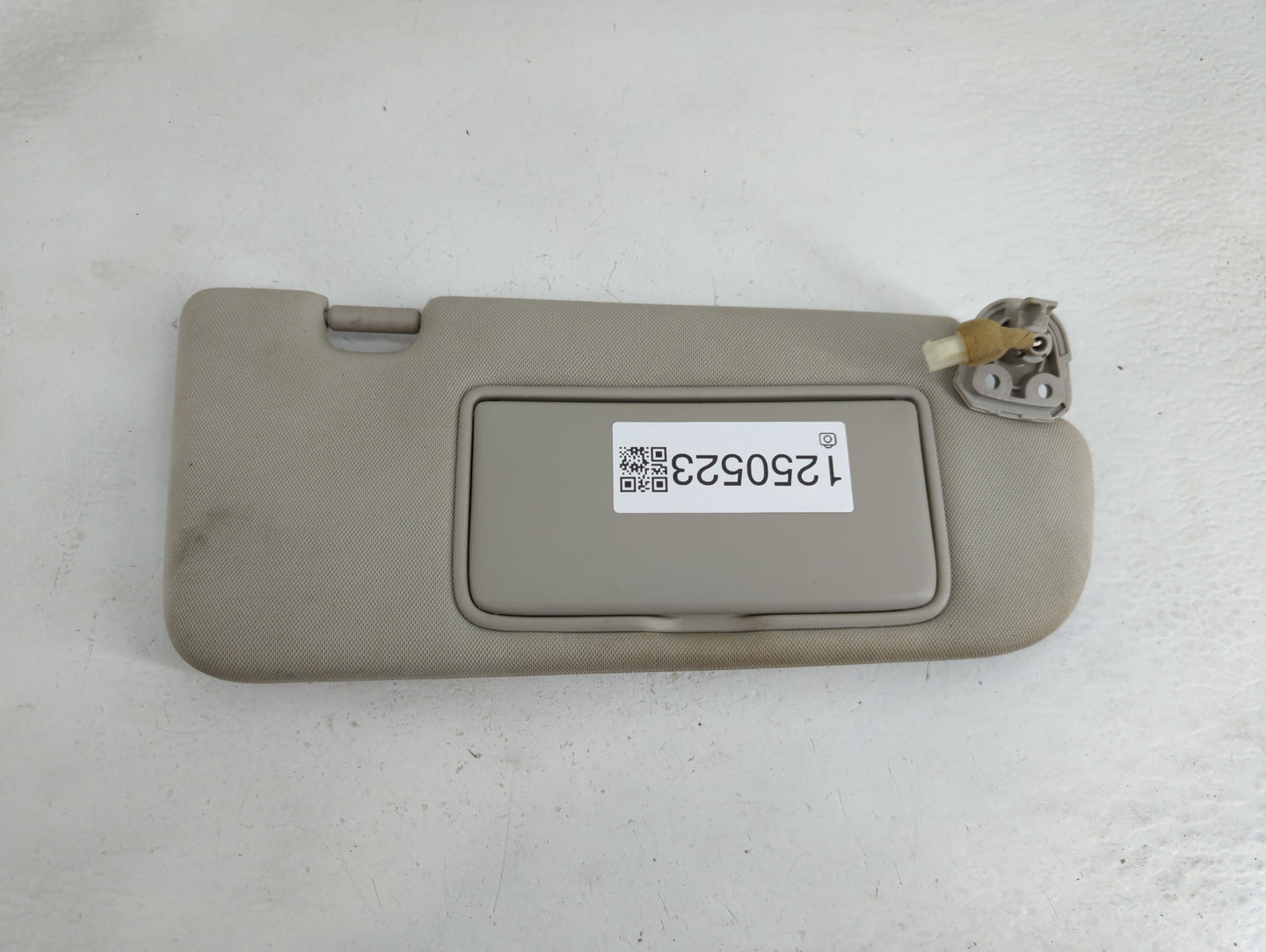 2014-2020 Infiniti Q50 Sun Visor Shade Replacement Passenger Right Mirror Fits Fits 2014 2015 2016 2017 2018 2019 2020 OEM U