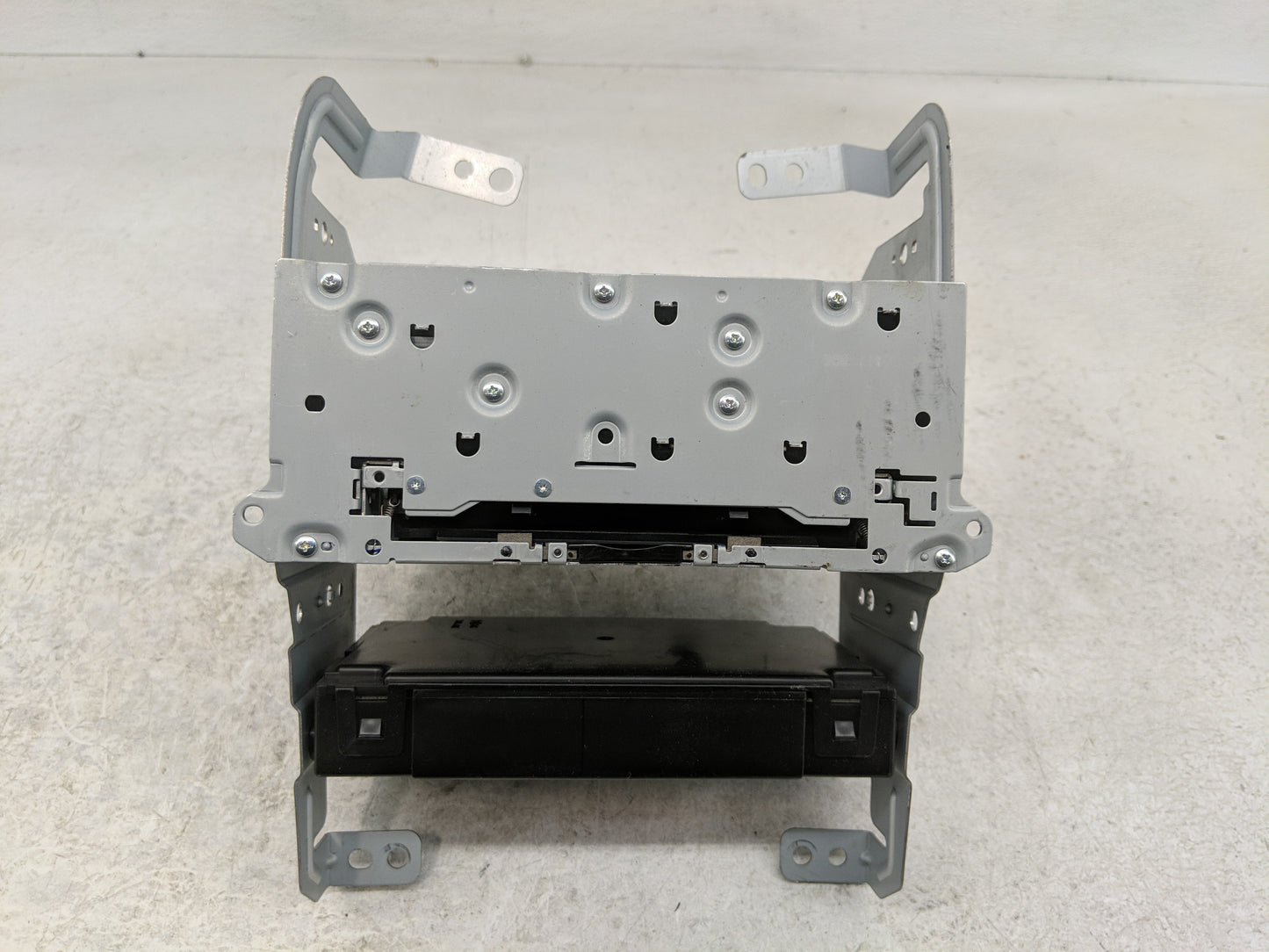 2015-2019 Infiniti Q50 Radio AM FM Cd Player Receiver Replacement P/N:27760 6HR0A Fits Fits 2015 2016 2017 2018 2019 2020 OE