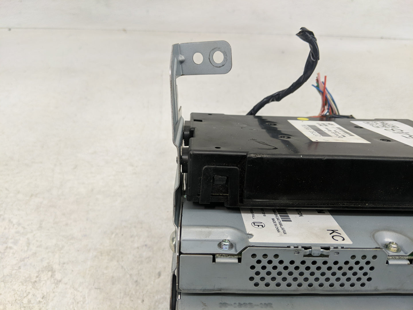 2015-2019 Infiniti Q50 Radio AM FM Cd Player Receiver Replacement Fits Fits 2015 2016 2017 2018 2019 2020 OEM Used Auto Part