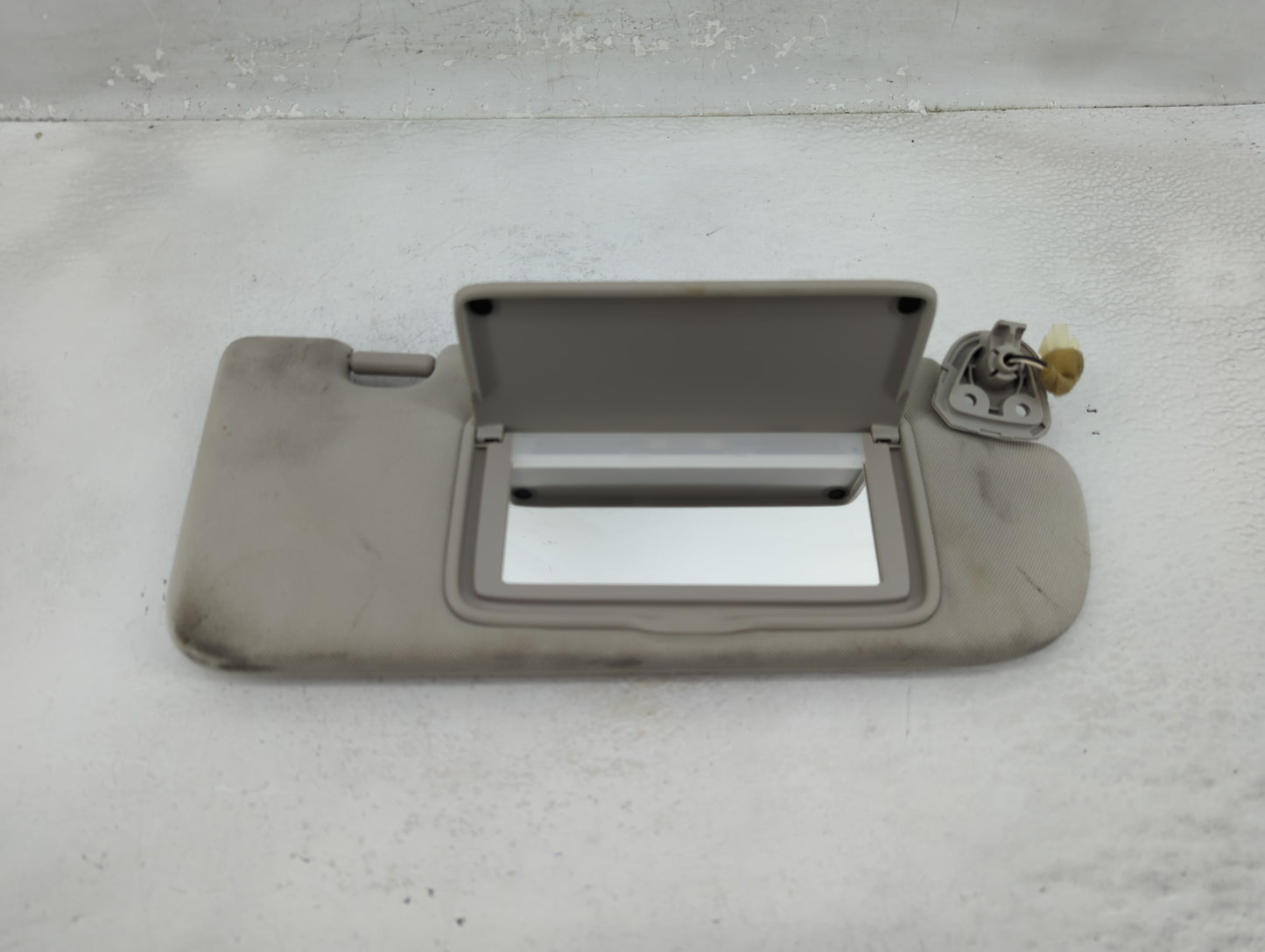 2014-2020 Infiniti Q50 Sun Visor Shade Replacement Passenger Right Mirror Fits Fits 2014 2015 2016 2017 2018 2019 2020 OEM U