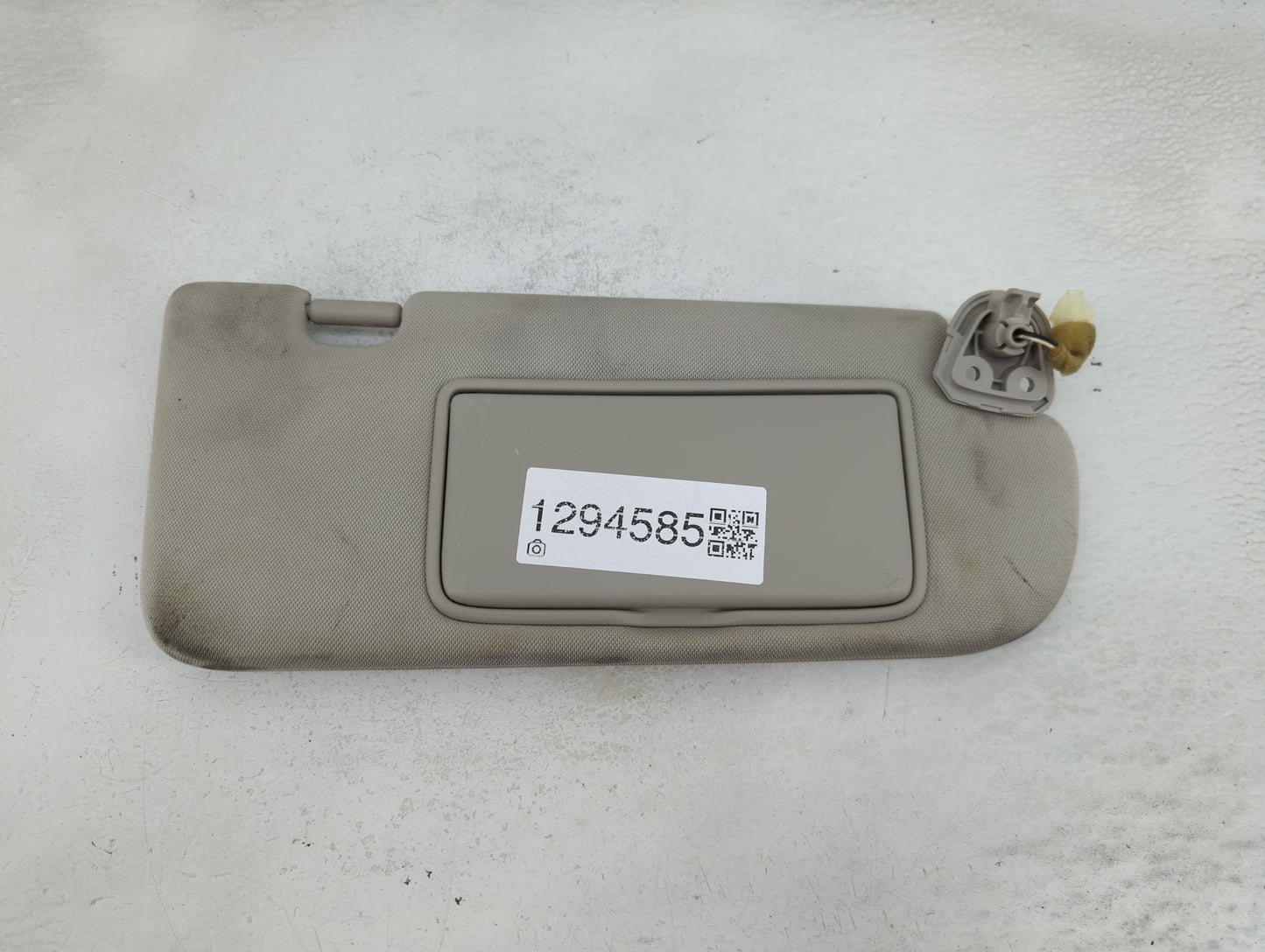 2014-2020 Infiniti Q50 Sun Visor Shade Replacement Passenger Right Mirror Fits Fits 2014 2015 2016 2017 2018 2019 2020 OEM U