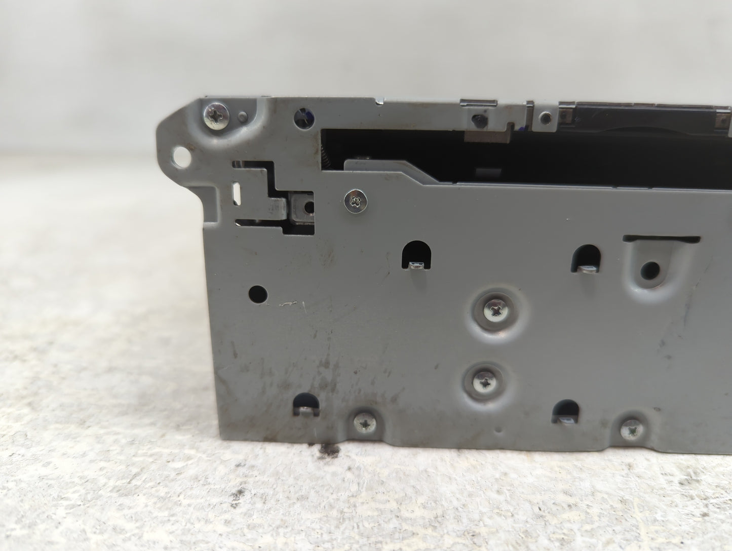 2019 Infiniti Q50 Radio AM FM Cd Player Receiver Replacement P/N:283304HB1C Fits OEM Used Auto Parts - Oemusedautoparts1.com