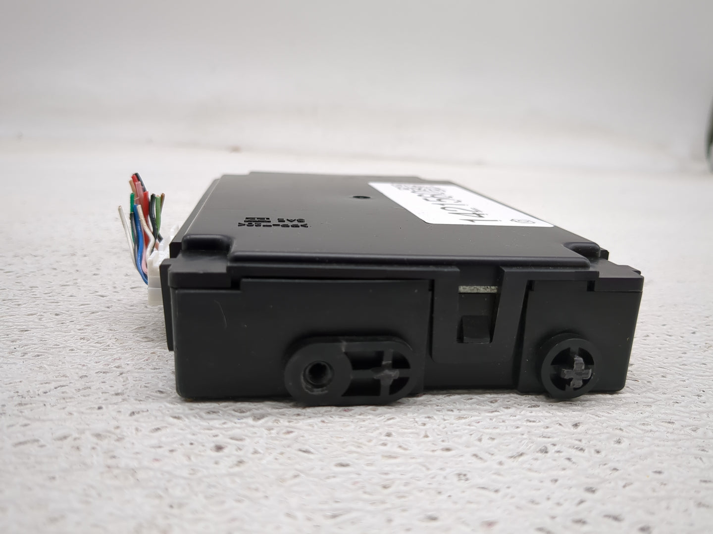 2019-2020 Infiniti Q50 Temperature Control Module 27760-6hr0a 1421560 - Oemusedautoparts1.com