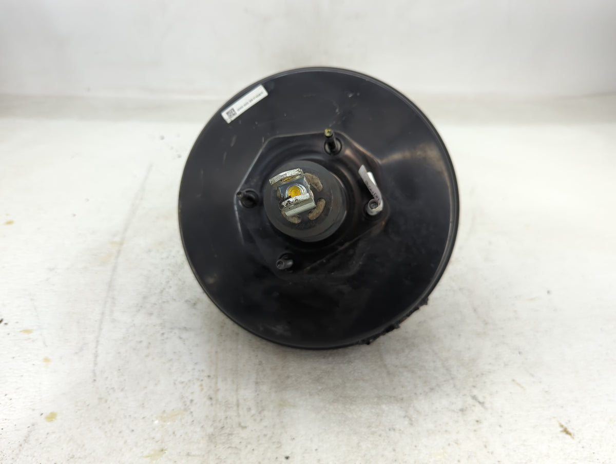 2014-2020 Infiniti Q50 Brake Master Cylinder 1423966 - Oemusedautoparts1.com
