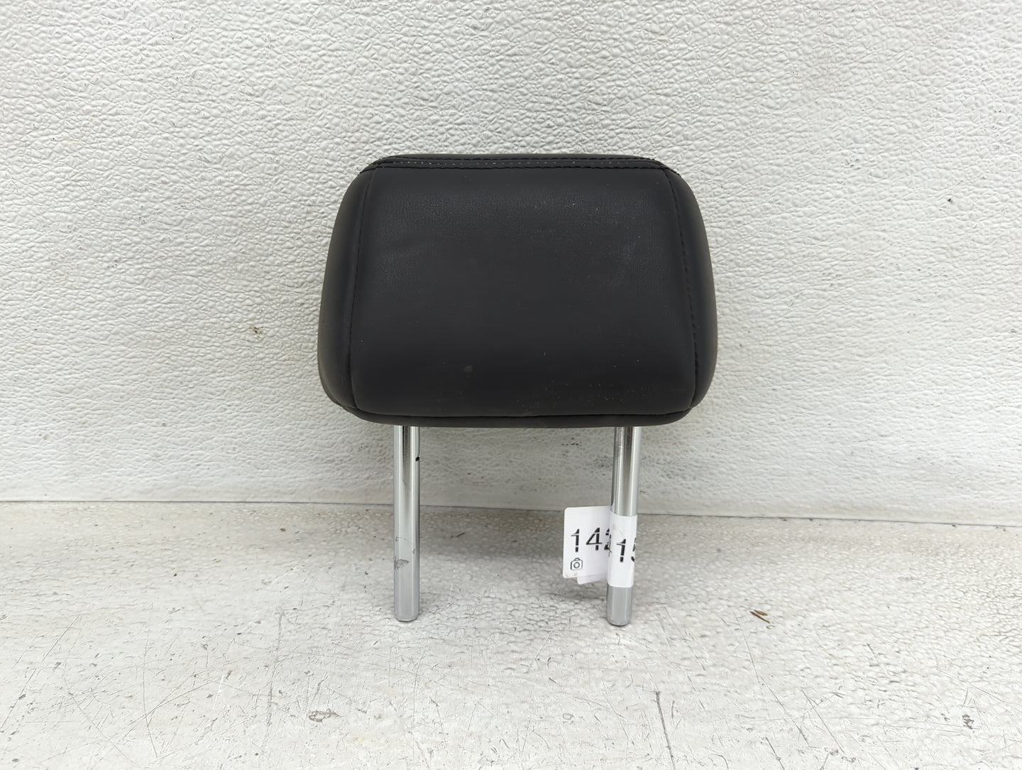 2019-2020 Infiniti Q50 Headrest Head Rest Rear Seat Fits Fits 2019 2020 OEM Used Auto Parts - Oemusedautoparts1.com