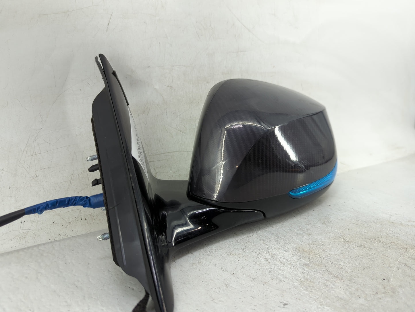 2014-2020 Infiniti Q50 Driver Side View Mirror - Left Door Mirror OEM Used - Oemusedautoparts1.com