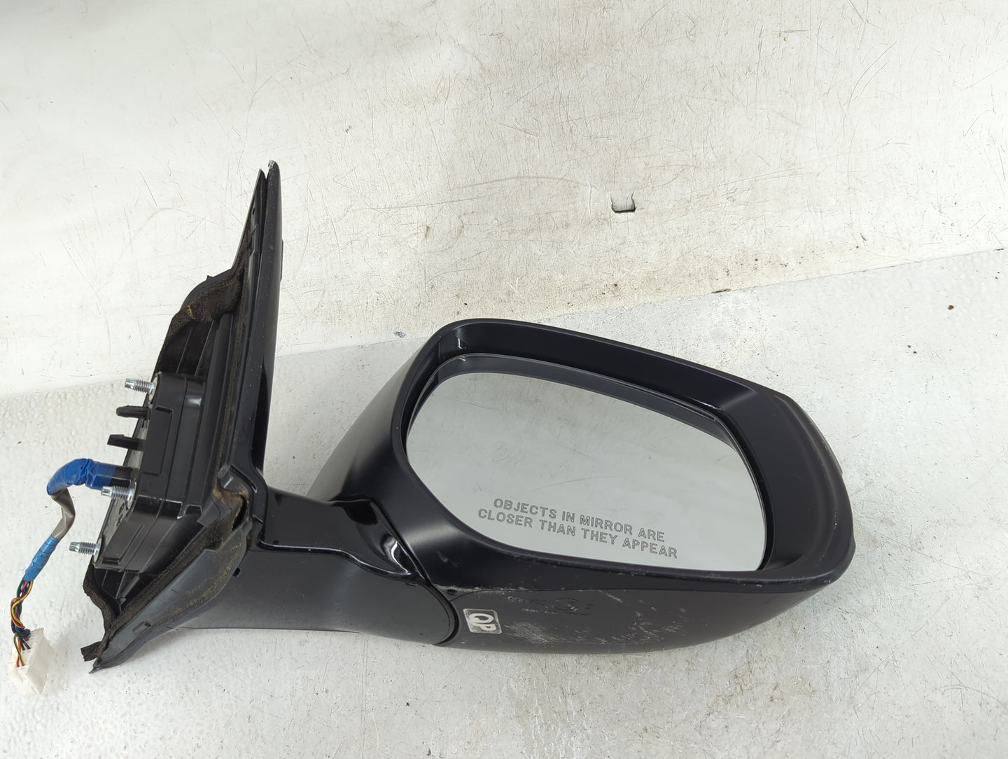 2014-2020 Infiniti Q50 Passenger Side View Mirror - Right Door Mirror OEM Used - Oemusedautoparts1.com