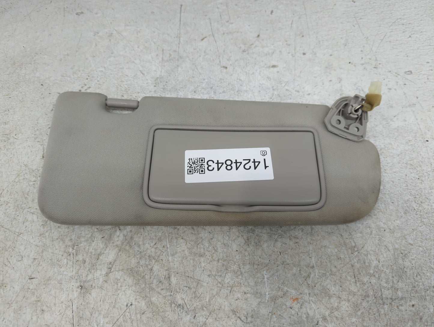 2014-2020 Infiniti Q50 Sun Visor Shade Replacement Passenger Right Mirror Fits Fits 2014 2015 2016 2017 2018 2019 2020 OEM U