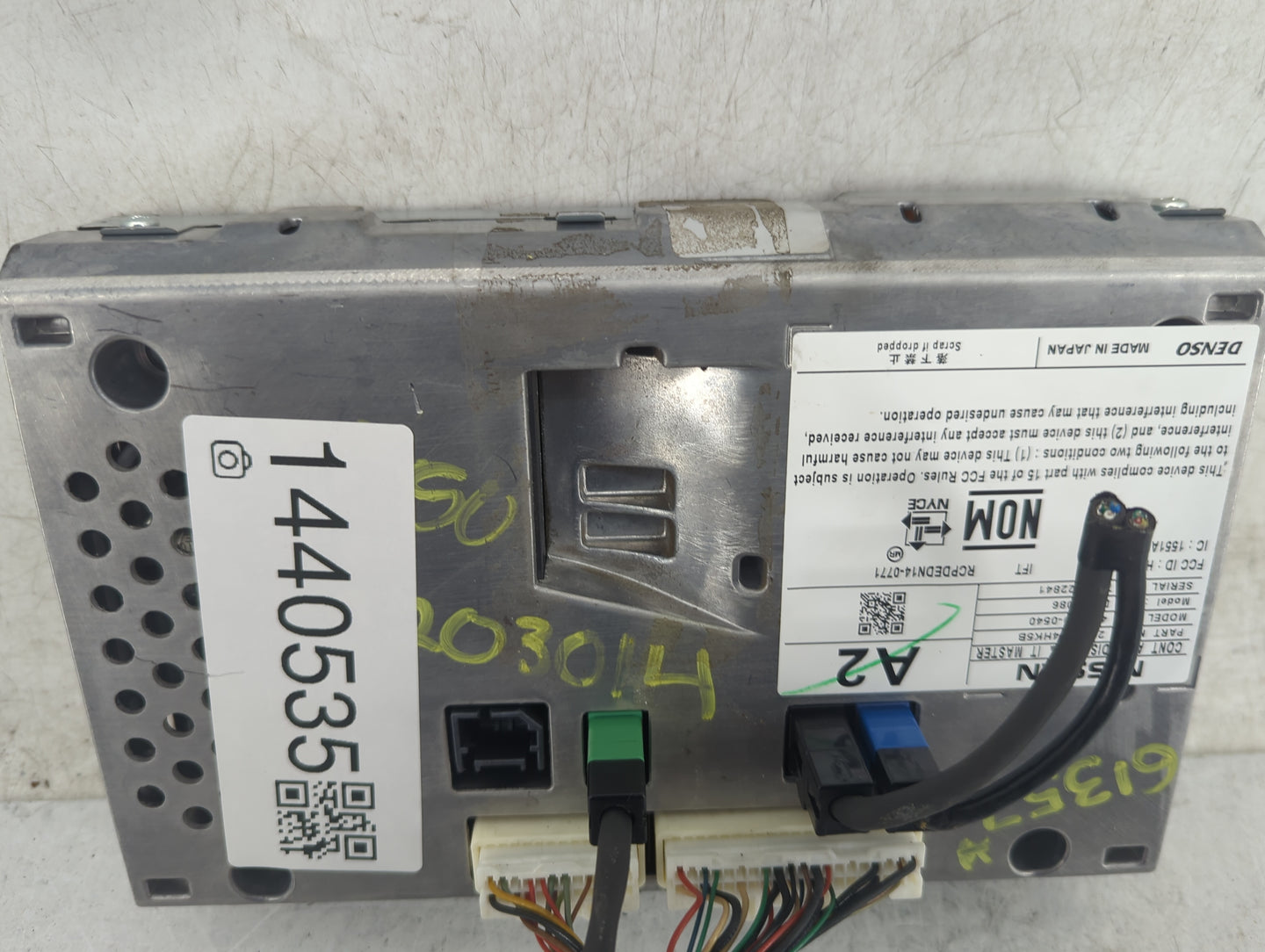 2018-2019 Infiniti Q50 Information Display Screen - Oemusedautoparts1.com