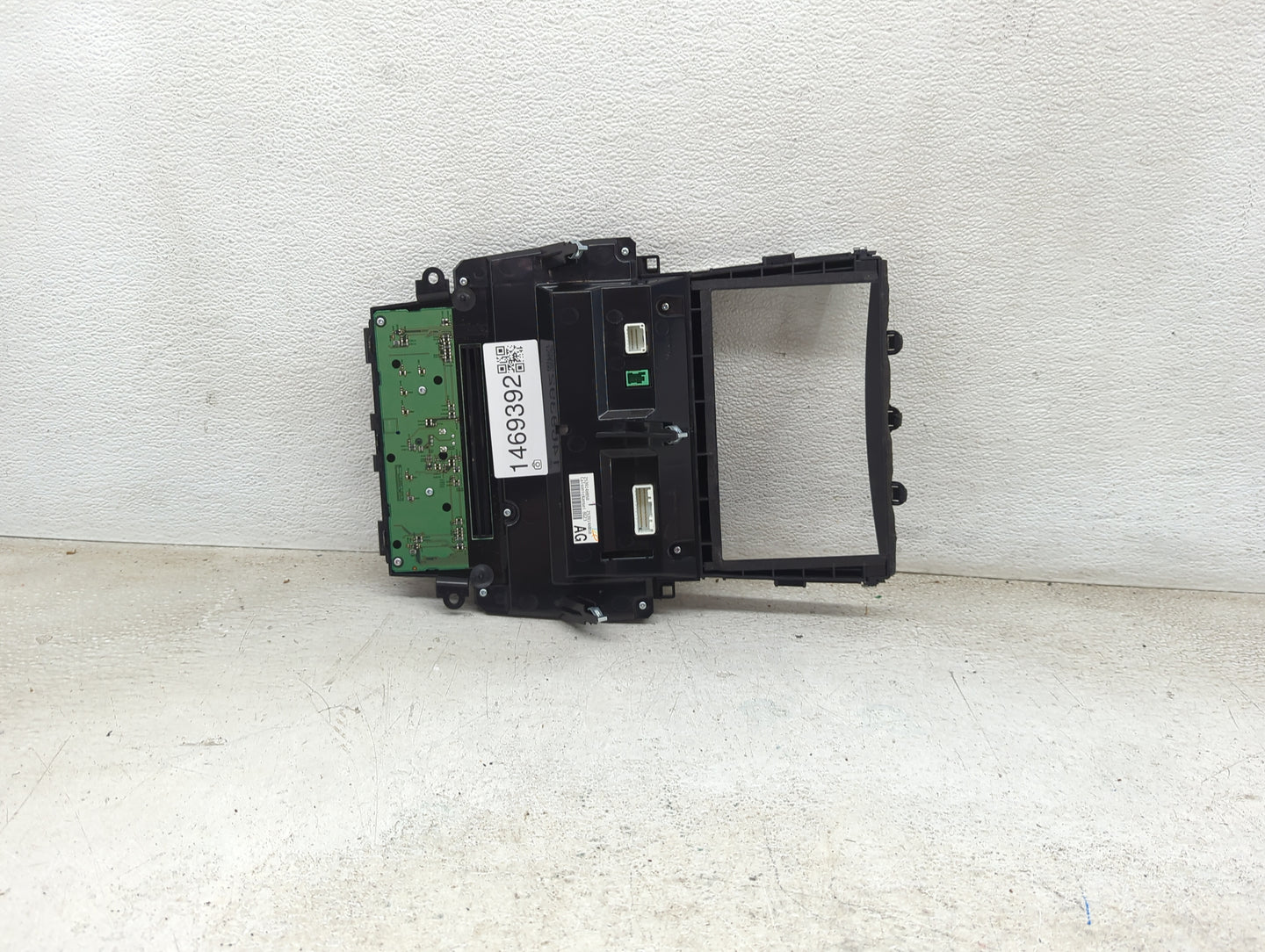 2019 Infiniti Q50 Climate Control Module Temperature AC/Heater Replacement P/N:253914HB5B Fits OEM Used Auto Parts - Oemused