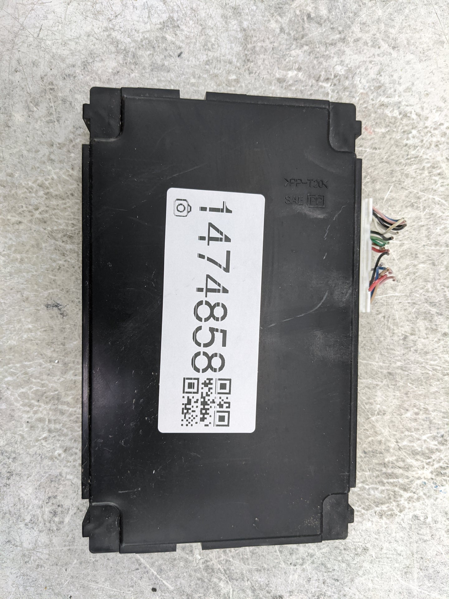 2019-2020 Infiniti Q50 Temperature Control Module 27760 6hj0a - Oemusedautoparts1.com