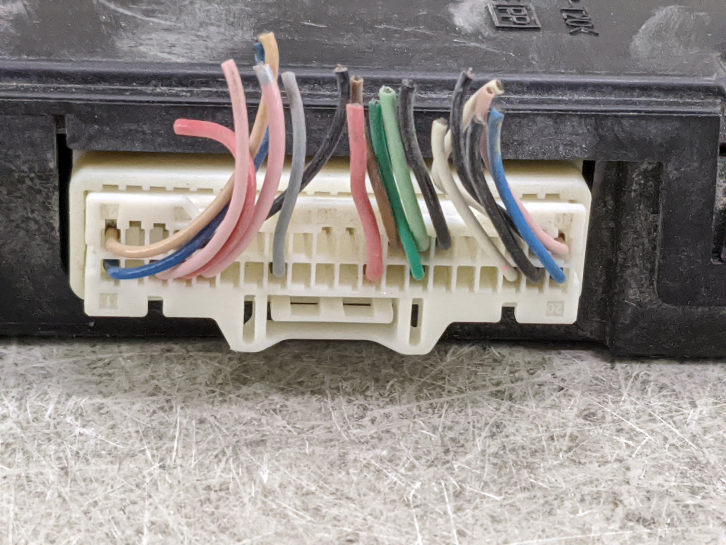 2019-2020 Infiniti Q50 Temperature Control Module 27760 6hj0a - Oemusedautoparts1.com