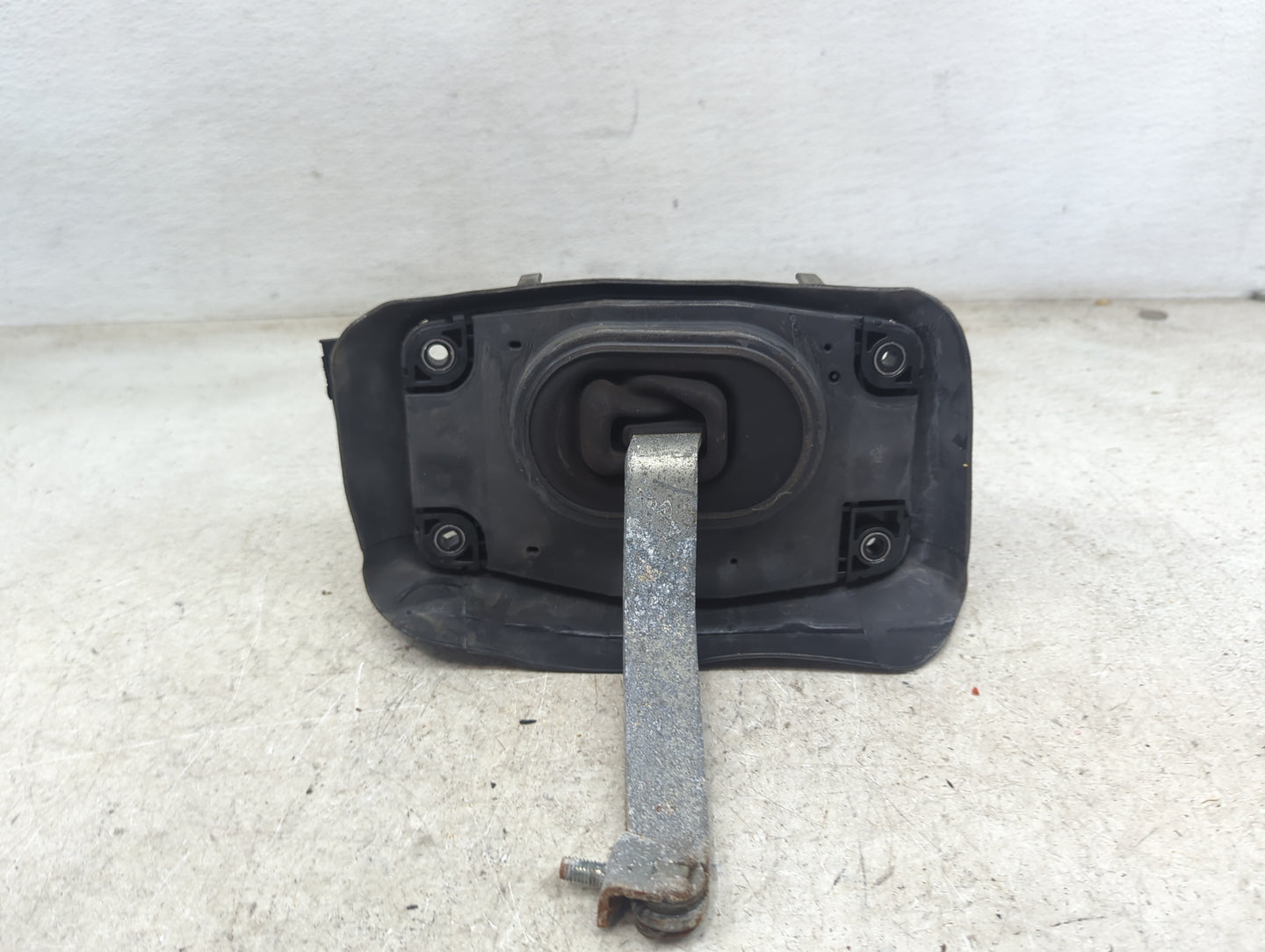 2019 Infiniti Q50 Floor Console Assembly Shifter - Oemusedautoparts1.com