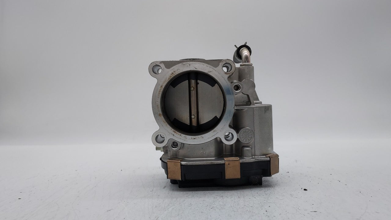 2016-2018 Infiniti Q50 Throttle Body P/N:RME60-52 Fits Fits 2016 2017 2018 OEM Used Auto Parts - Oemusedautoparts1.com