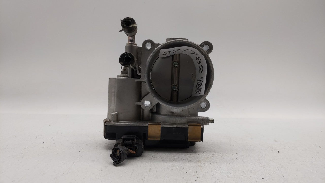 2016-2018 Infiniti Q50 Throttle Body P/N:RME60-52 Fits Fits 2016 2017 2018 OEM Used Auto Parts - Oemusedautoparts1.com