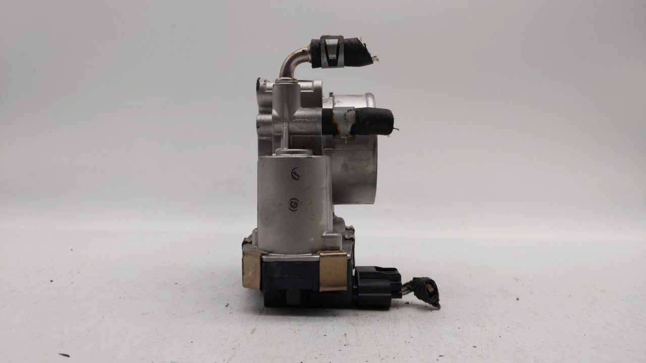 2016-2018 Infiniti Q50 Throttle Body P/N:RME60-52 Fits Fits 2016 2017 2018 OEM Used Auto Parts - Oemusedautoparts1.com