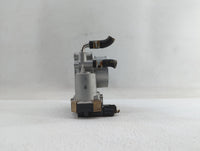 2016-2018 Infiniti Q50 Throttle Body P/N:RME60-52 Fits Fits 2016 2017 2018 OEM Used Auto Parts - Oemusedautoparts1.com