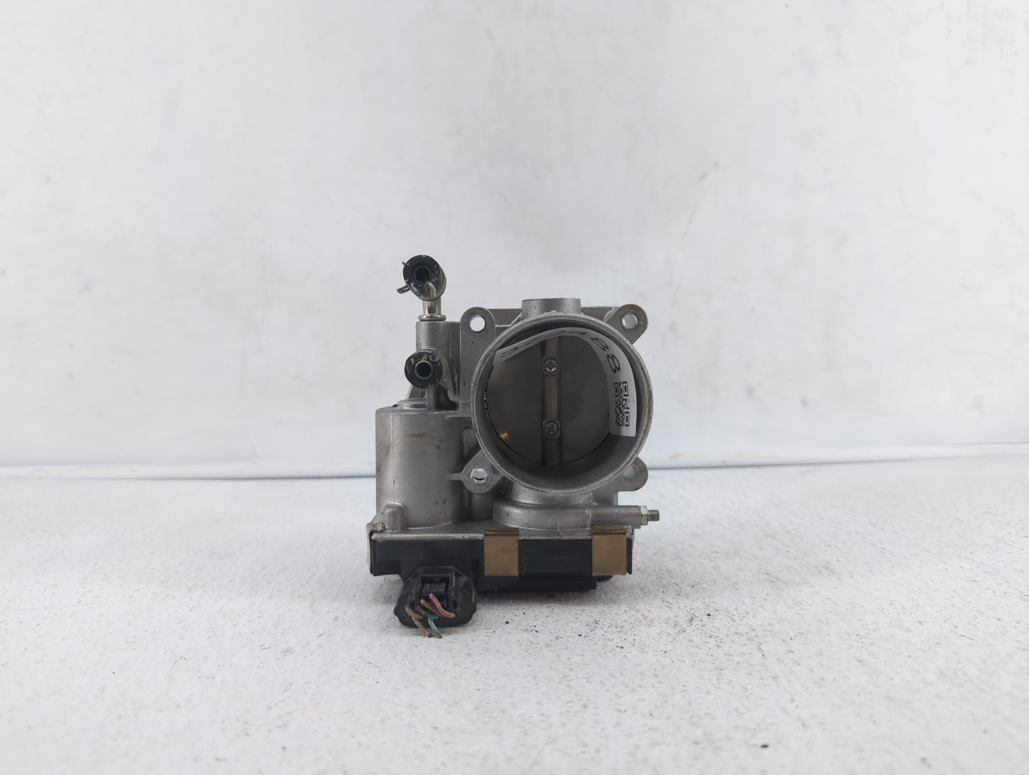 2016-2018 Infiniti Q50 Throttle Body P/N:RME60-52 Fits Fits 2016 2017 2018 OEM Used Auto Parts - Oemusedautoparts1.com