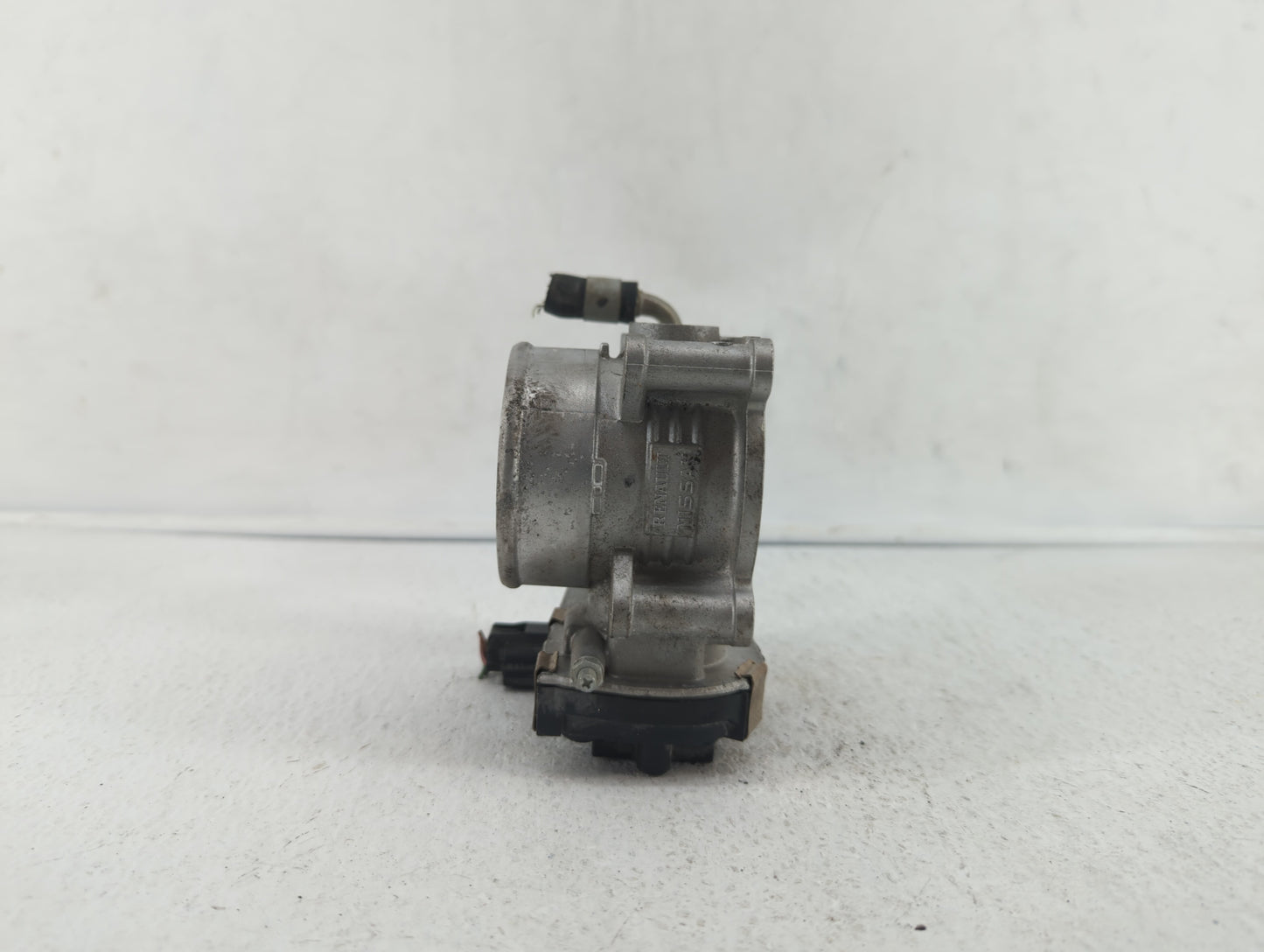 2016-2018 Infiniti Q50 Throttle Body P/N:RME60-52 Fits Fits 2016 2017 2018 OEM Used Auto Parts - Oemusedautoparts1.com