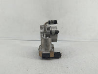 2016-2018 Infiniti Q50 Throttle Body P/N:RME60-52 Fits Fits 2016 2017 2018 OEM Used Auto Parts - Oemusedautoparts1.com