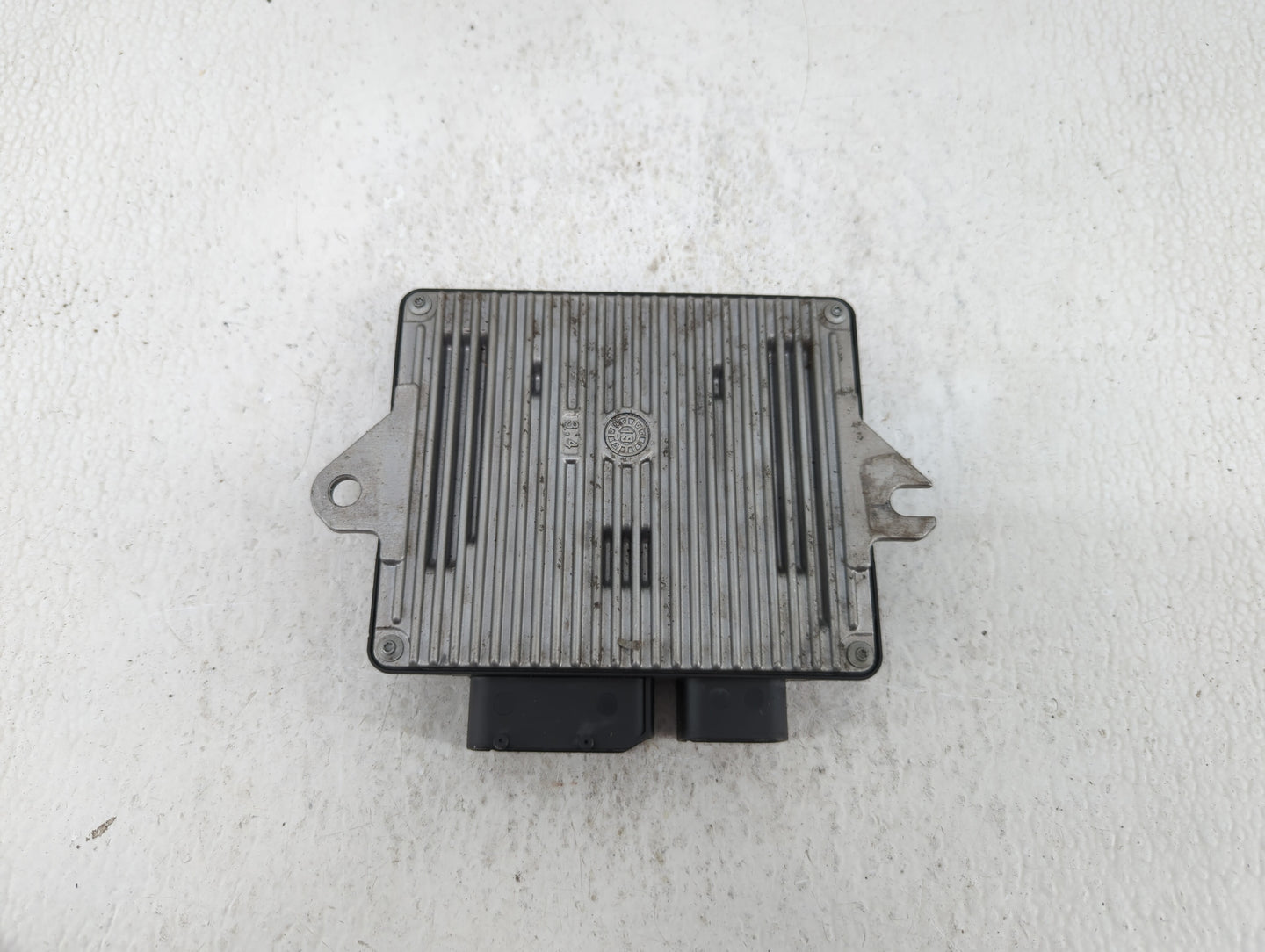 2019 Infiniti Q50 Chassis Control Module Ccm Bcm Body Control 237f0 6hh0a - Oemusedautoparts1.com