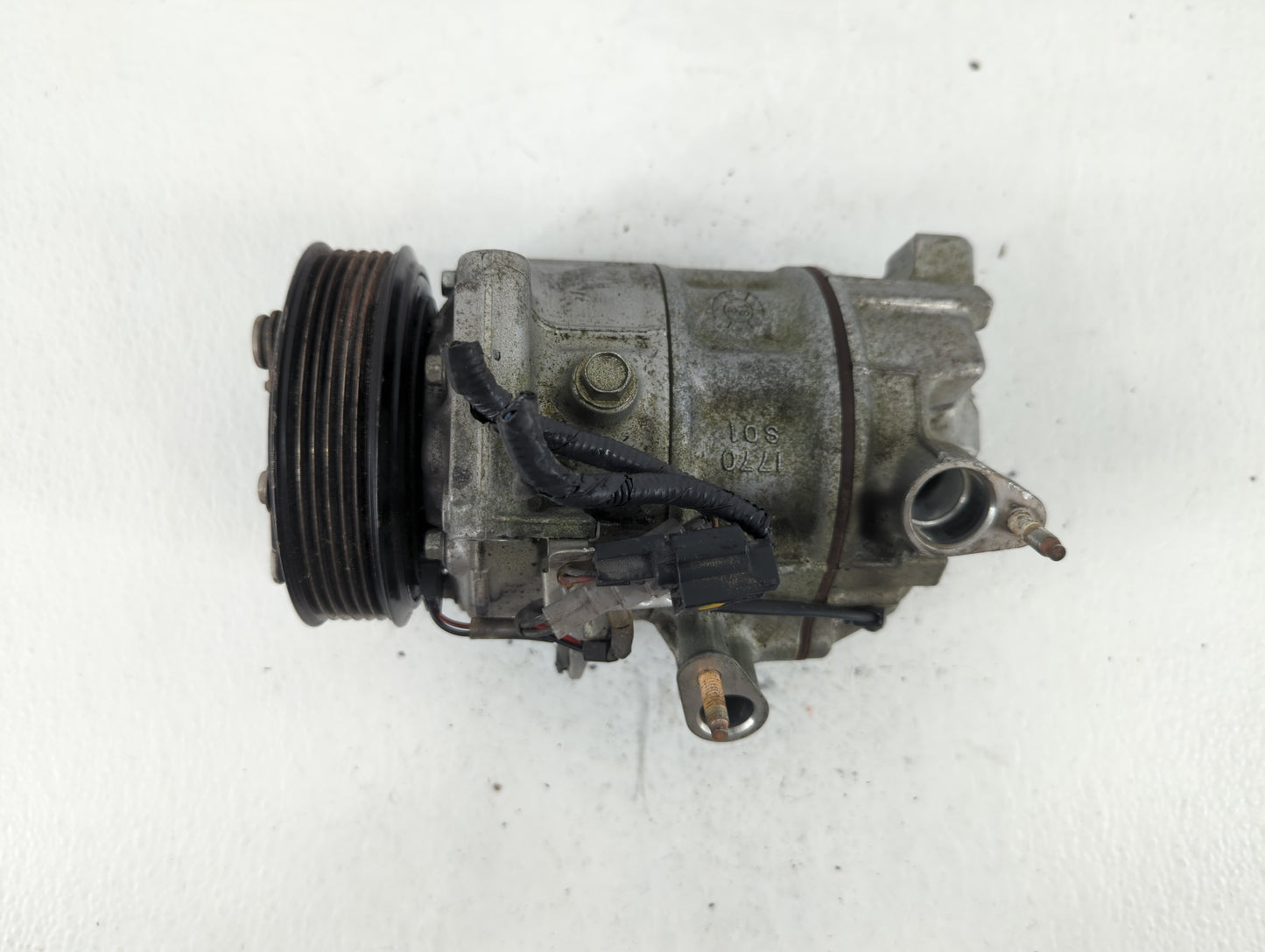 2016-2018 Infiniti Q50 Air Conditioning A/c Ac Compressor Oem - Oemusedautoparts1.com