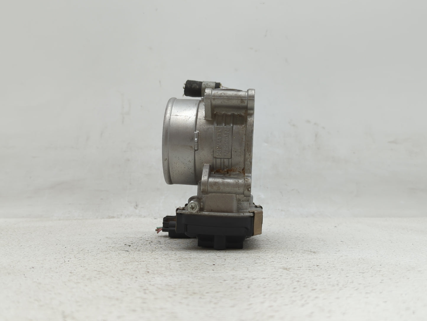 2016-2018 Infiniti Q50 Throttle Body P/N:RME60-52 Fits Fits 2016 2017 2018 OEM Used Auto Parts - Oemusedautoparts1.com