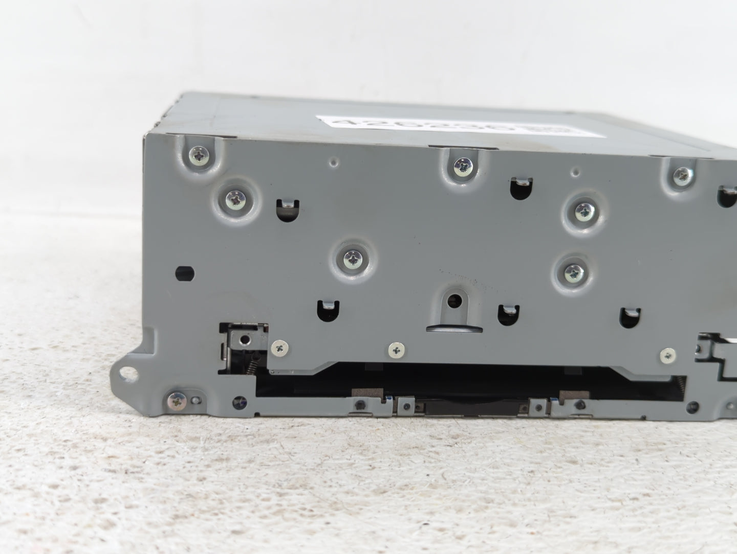 2015-2019 Infiniti Q50 Am Fm Cd Player Radio Receiver - Oemusedautoparts1.com