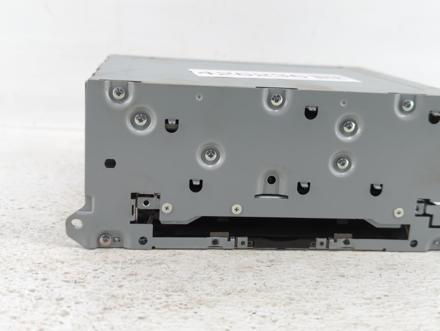 2015-2019 Infiniti Q50 Am Fm Cd Player Radio Receiver - Oemusedautoparts1.com