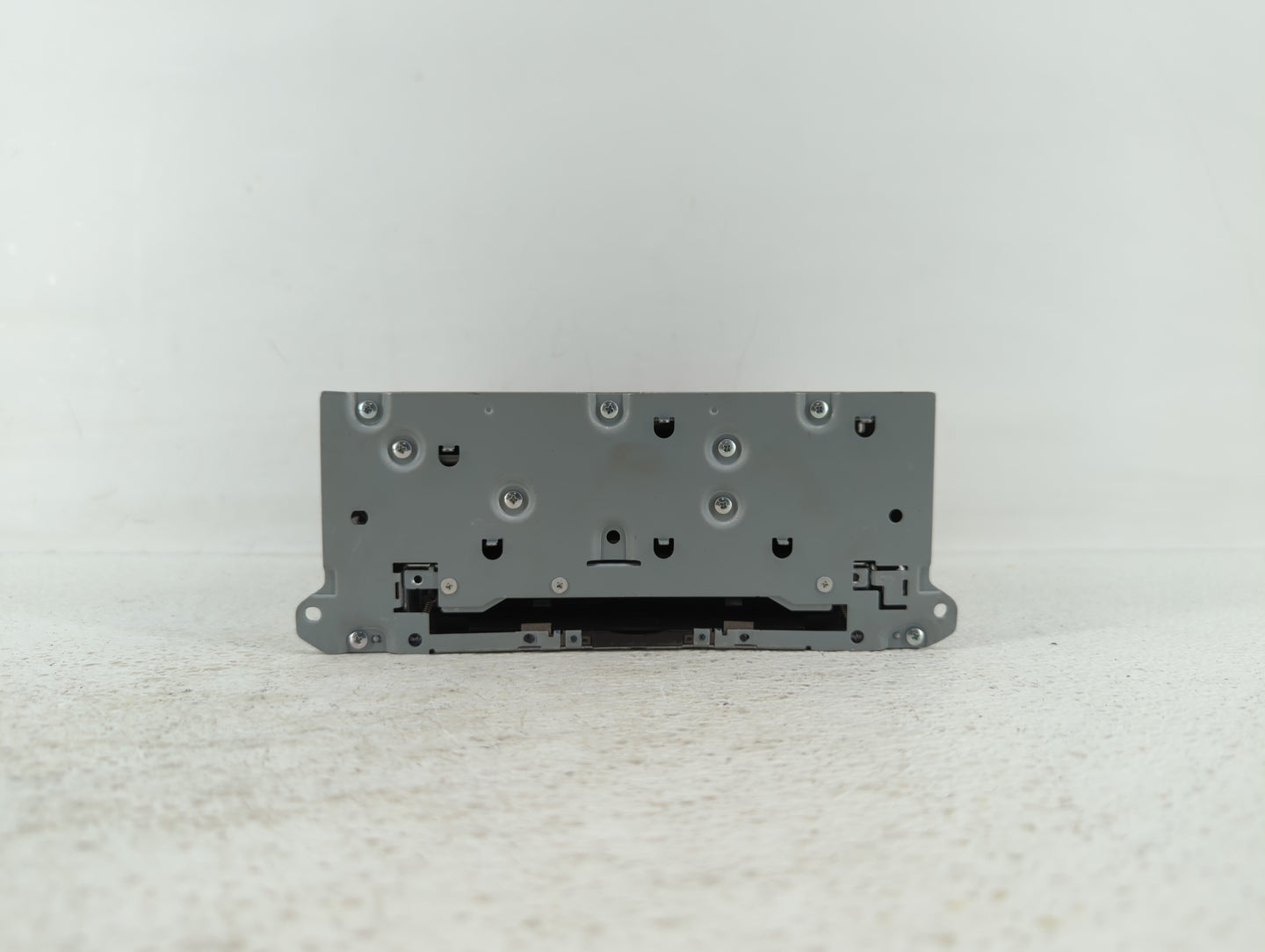 2015-2019 Infiniti Q50 Am Fm Cd Player Radio Receiver - Oemusedautoparts1.com