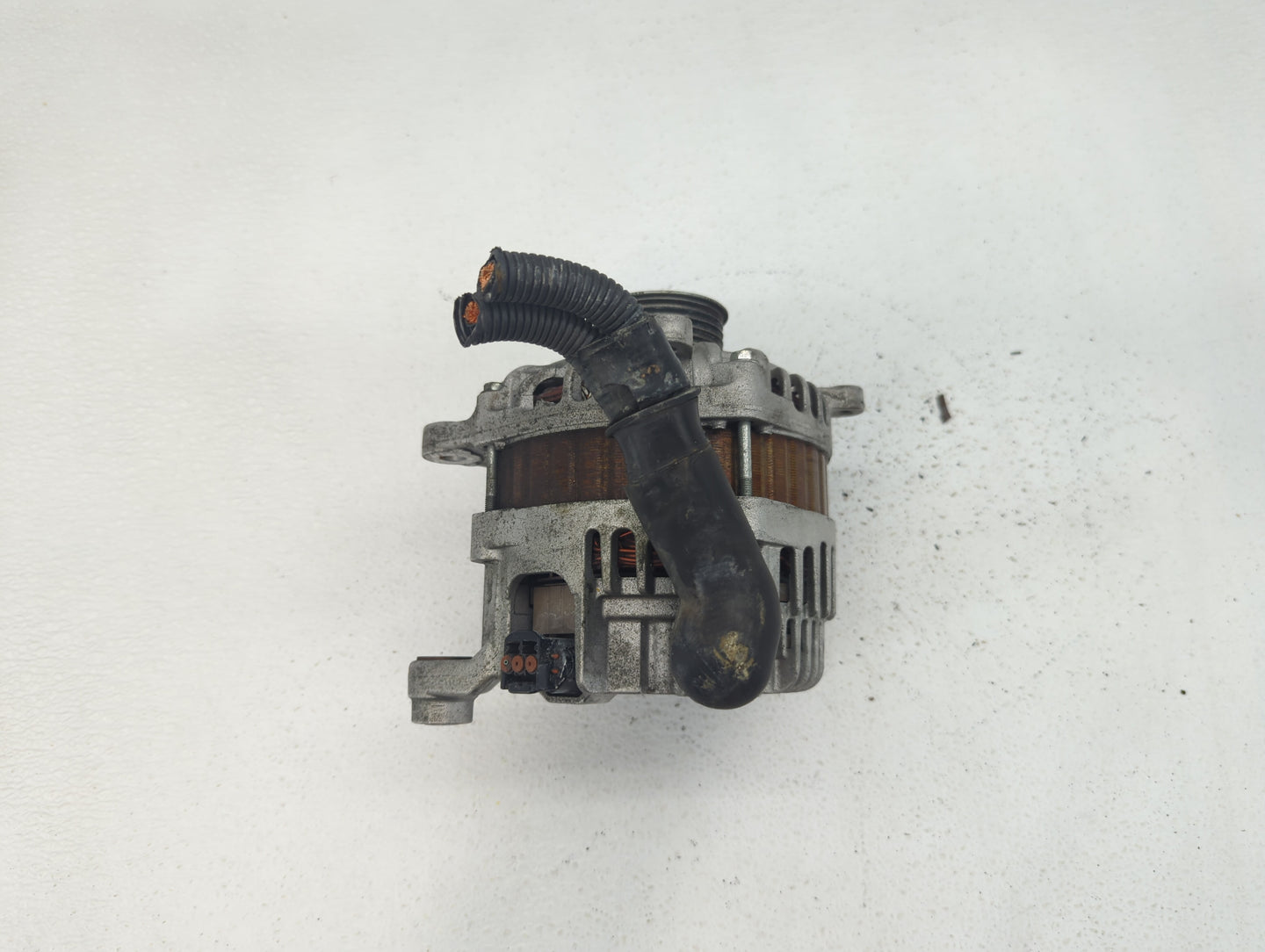 2016-2020 Infiniti Q50 Alternator Replacement Generator Charging Assembly Engine OEM P/N:23100 4HK6A 23100 4HK1A Fits OEM Us