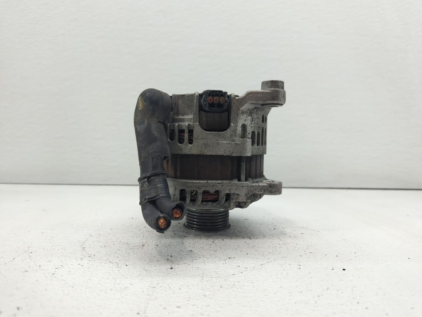 2016-2020 Infiniti Q50 Alternator Replacement Generator Charging Assembly Engine OEM P/N:23100 4HK6A 23100 4HK1A Fits OEM Us