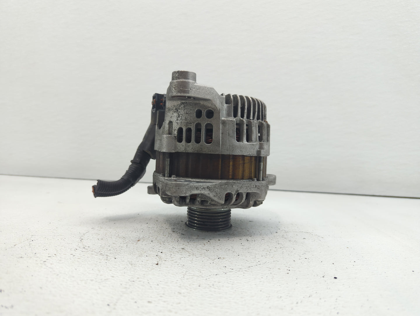 2016-2020 Infiniti Q50 Alternator Replacement Generator Charging Assembly Engine OEM P/N:23100 4HK6A 23100 4HK1A Fits OEM Us