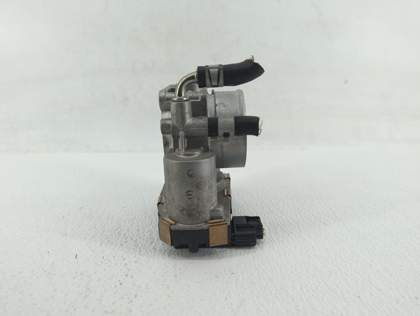 2016-2020 Infiniti Q50 Throttle Body P/N:RME60-52 Fits Fits 2016 2017 2018 2019 2020 OEM Used Auto Parts - Oemusedautoparts1