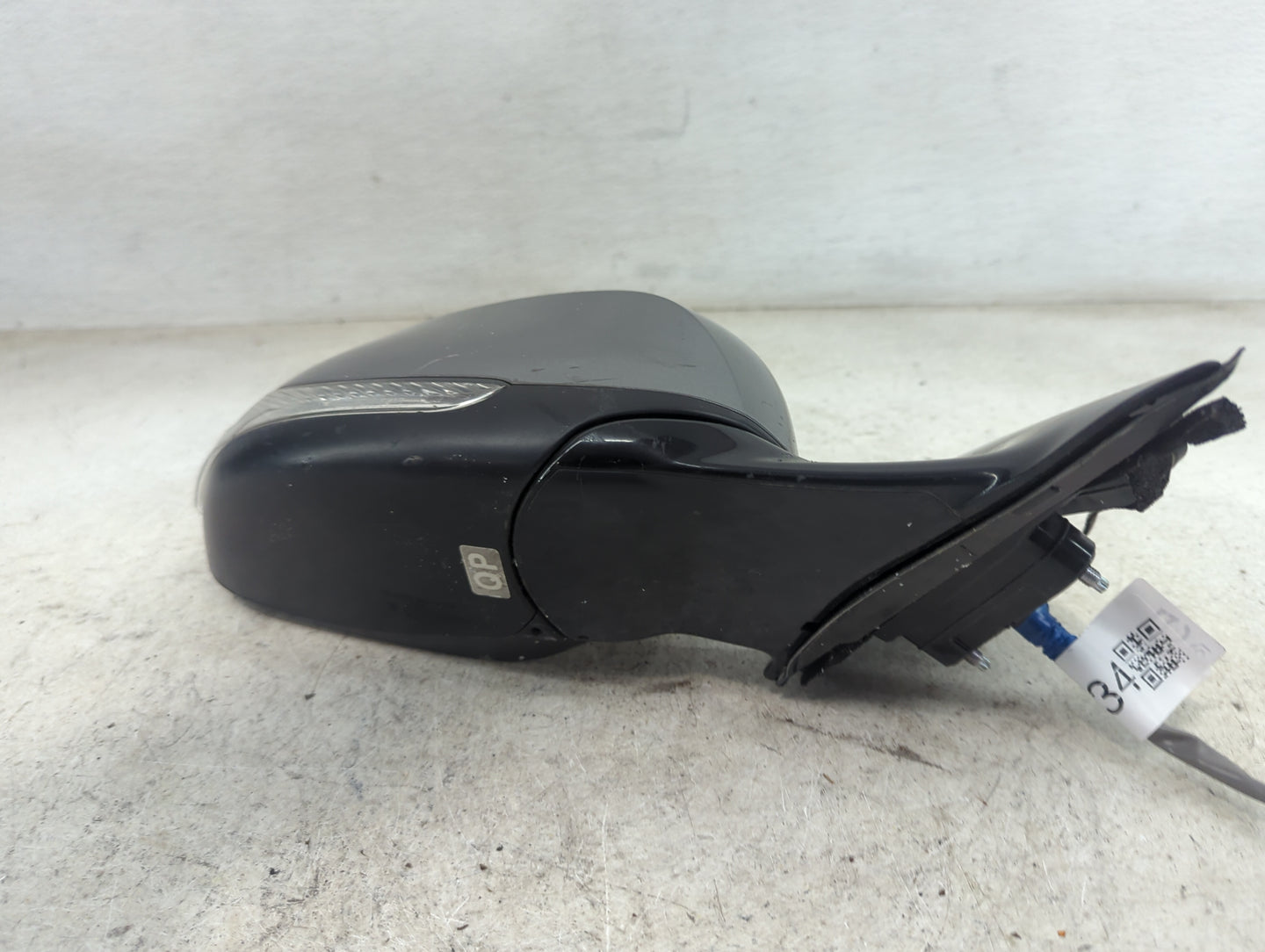 2014-2020 Infiniti Q50 Passenger Side View Mirror - Right Door Mirror OEM Used - Oemusedautoparts1.com
