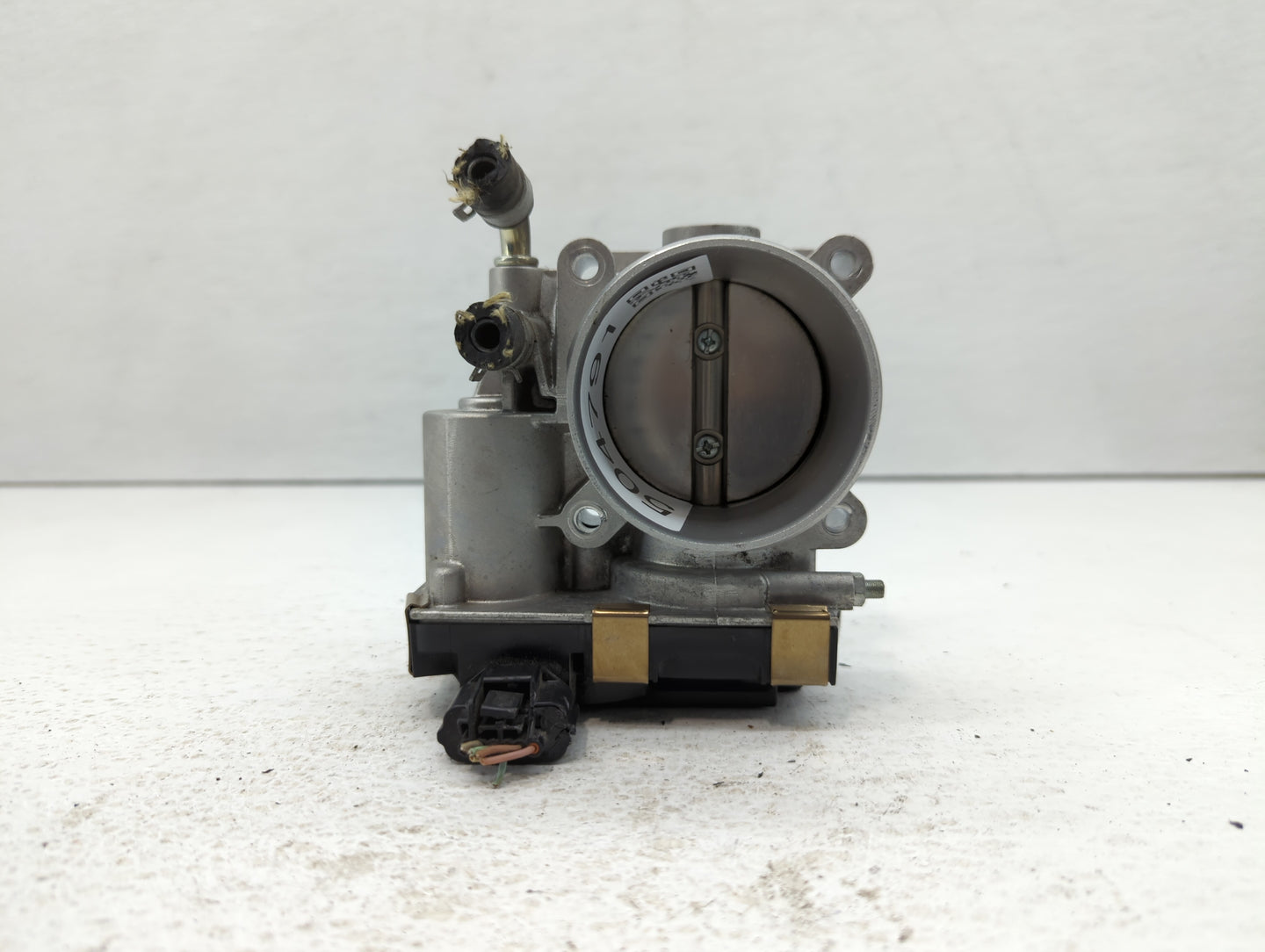 2016-2020 Infiniti Q50 Throttle Body P/N:RME60-52 Fits Fits 2016 2017 2018 2019 2020 OEM Used Auto Parts - Oemusedautoparts1