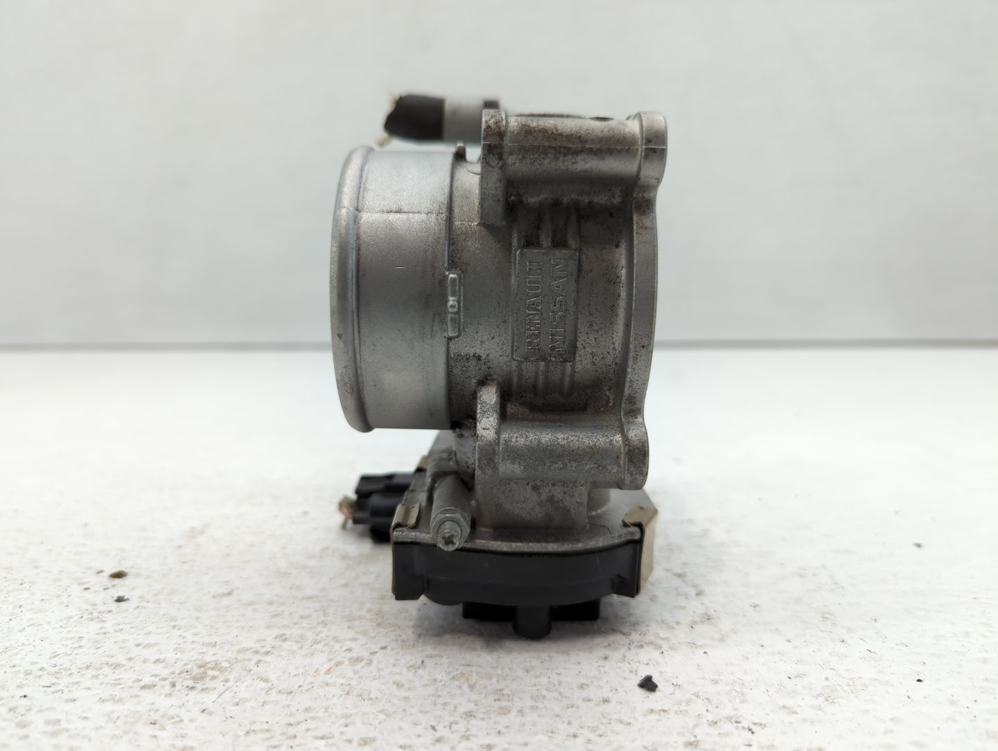 2016-2020 Infiniti Q50 Throttle Body P/N:RME60-52 Fits Fits 2016 2017 2018 2019 2020 OEM Used Auto Parts - Oemusedautoparts1